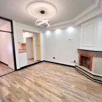 38-متری-نقلی-و-شیک-پول-یه-ماشین-رو-بده-ملک