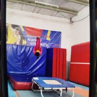 کلاس ژیمناستیک و پارکور بانوان