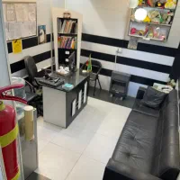 فرصت طلایی ،واحد اداری و آموزشی با تمامی وسایل