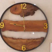 ساعت دیواری چوبی
