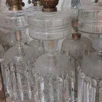 فروش انواع چراغ های نفتی و دکوری و تزئیناتی