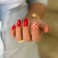 آموزش و خدمات کاشت ناخن.لمینت.ژلیش.ترمیم|خدمات آرایشگری و زیبایی|مشهد, شهید فرامرز عباسی|دیوار