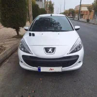 ماشین ۲۰۷ مدل ۴۰۲