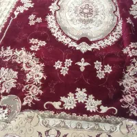 یک تخته فرش زرشکی ویک لاکی ۱۲متری ۷تومن