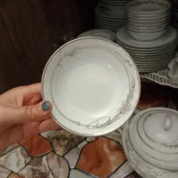 سرویس چینی ۱۲نفره|ظروف سرو و پذیرایی|شیراز, گویم|دیوار