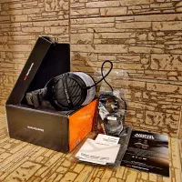 هدفون بیرداینامیک 990 و سنهایزر HD206|پخش‌کننده همراه|تهران, شیخ هادی|دیوار