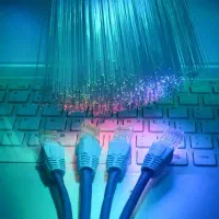 خدمات تخصصی شبکه و کامپیوتر در محل اداری و خانگی