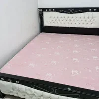 تخت خواب دونفره به همراه تشک طبی|تخت و سرویس خواب|مرند, |دیوار