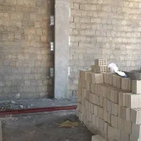مصالح ساختمانی به تعداد محدود سیمان سیاه سفید گچ