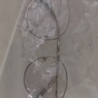عینک ساده برای خوشگلی صورت