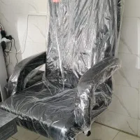 صندلی مدیریتی چرم کاملا نو