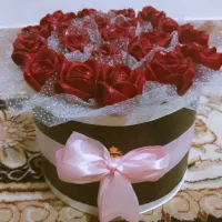 باکس گل هدیه روز دختر کادو|گل مصنوعی|بروجرد, |دیوار