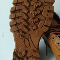 کفش کوهنوردی خفن.کلارک بازها