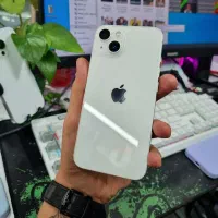 آیفون 13 سفید 128در حد آک