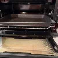 توستر یه ماه کارکرده بسیار بسیار نو و تمیز تضمینی|اجاق گاز و لوازم برقی پختوپز|گرگان, |دیوار