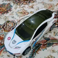 ماشین اسباب بازی بی ام دبلیو تبدیل شونده|اسباب‌بازی بچه|تهران, گلستان (شهرک راه آهن)|دیوار