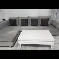 مبل و میز غذا خوری