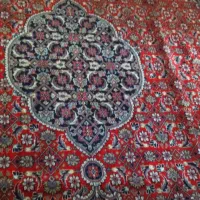 فرش قرمز|فرش|نیشابور, هفده شهریور|دیوار