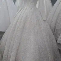 لباس عروس وعقد
