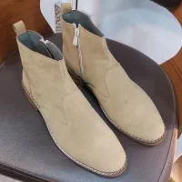 کفش نیم بوت|کیف، کفش، کمربند|شوش, |دیوار