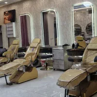 اجاره تخت مژه و میز ناخن