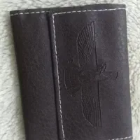 کیف پول و جاکارتی