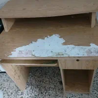 میز مطالعه، کامپیوتر