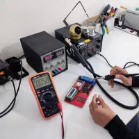 استخدام کارآموز الکترونیک