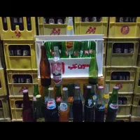 جعبه نوشابه،وشیشه آنتیک دهه شصتی|کلکسیون و سرگرمی|تهران, پرستار|دیوار