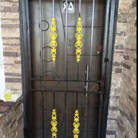 ساخت و نصب حفاظ درب و پنجره وبالکن رنگ امیزی