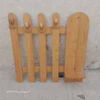 جالباسی چوبی با آیینه