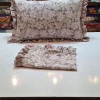 روبالشتی چیندار