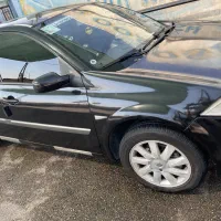 مگان ۲۰۰۰ اتوماتیک  ۸۹|خودرو سواری و وانت|شیراز, ابیوردی|دیوار