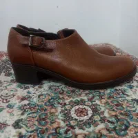 کفش چرم درحد نو