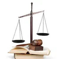 وکیل پایه یک دادگستری(بیش از ۱۰ سال سابقه وکالت)