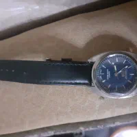 سکو ۵ اصل|ساعت|رباطکریم, رباطکریم|دیوار