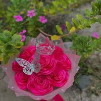 گل‌های ربانی ماندگارتر از خاطره‌ها|گل مصنوعی|قرچک, پویینک|دیوار