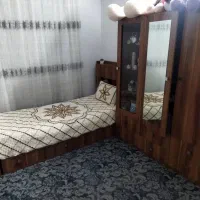 ست تخت و تشک ، کمد ، درآور ، پاتختی ، ویترین در حد