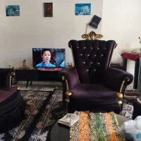 هم خانه خانم تماس بگیرد