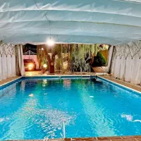 اجاره ویلا روزانه استخردار سرپوشیده (قیمت مناسب)