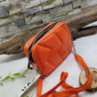 اف تا یک هفته|کیف، کفش، کمربند|تربت جام, جامی|دیوار