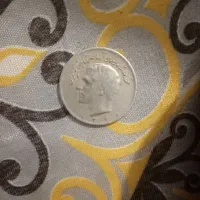 تعدادیقدیمی۱۰ریال