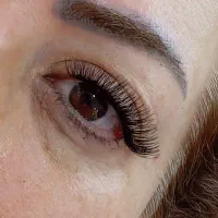 کاشت مژه|خدمات آرایشگری و زیبایی|قم, شهر قائم|دیوار