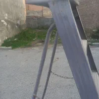 نردبان تاشو