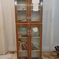 کمد شیشه ام دی اف