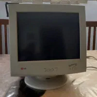 مانیتور قدیمی ال جی