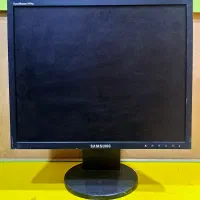 مانیتور ۱۹ اینچ سامسونگ و ایسر