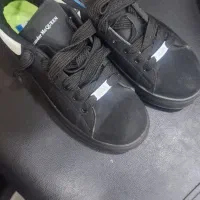 کفش کتونی بسیار شیک