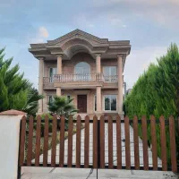 الیمالت-نور-داخل-مجتمع-لوکس