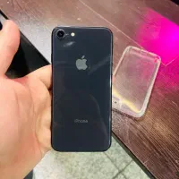 ایفون 8